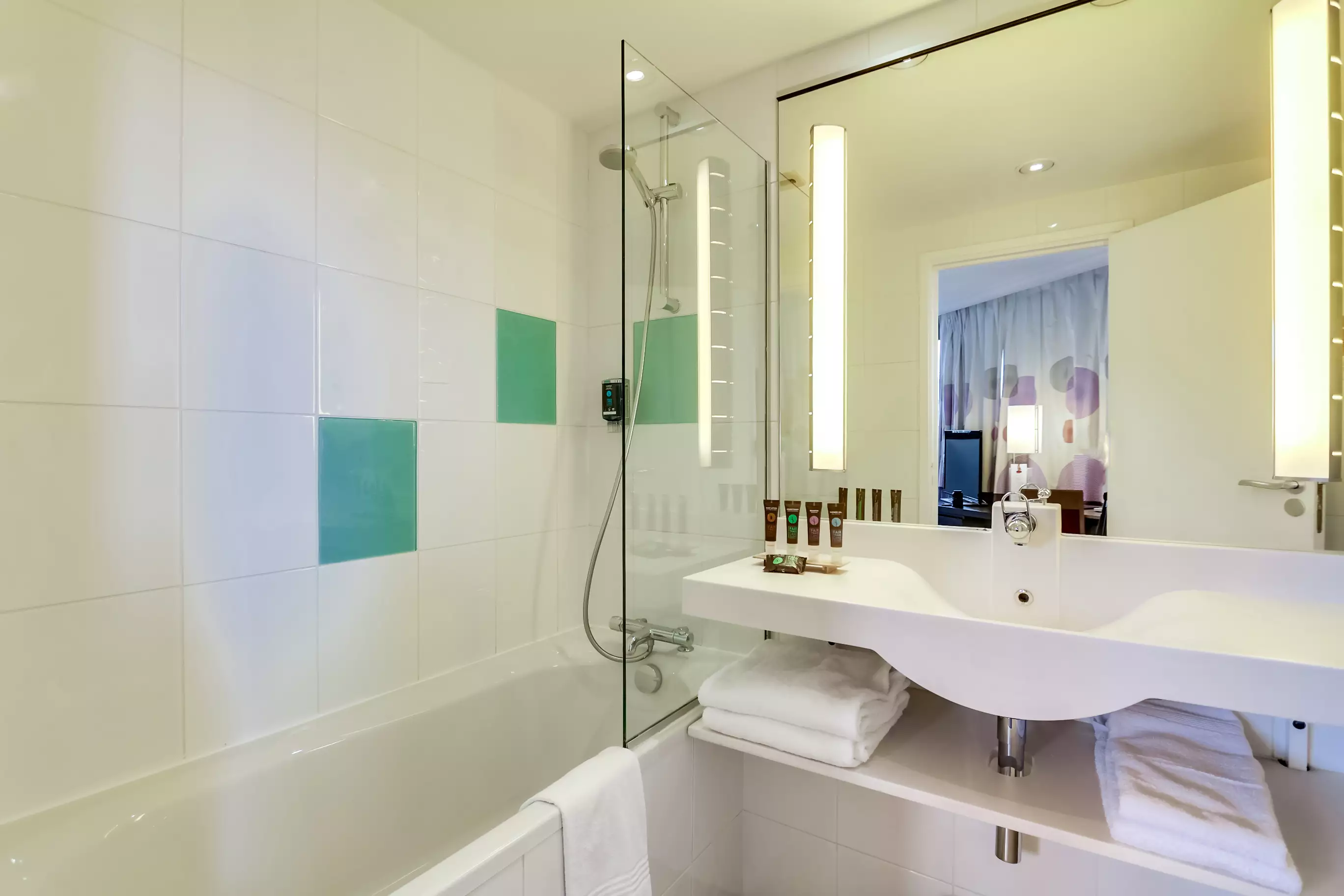 Alibaba https://cdn.alibaba.ir/ostorage/hotel-accommodation-images/6888e573ac13a7ed0d861423_Paris-Novotel-Paris-Vaugirard-Montparnasse-0.webp