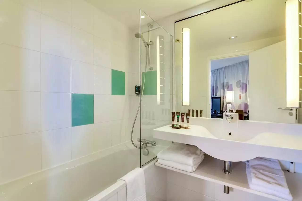هتل Novotel Paris Vaugirard Montparnasse پاریس