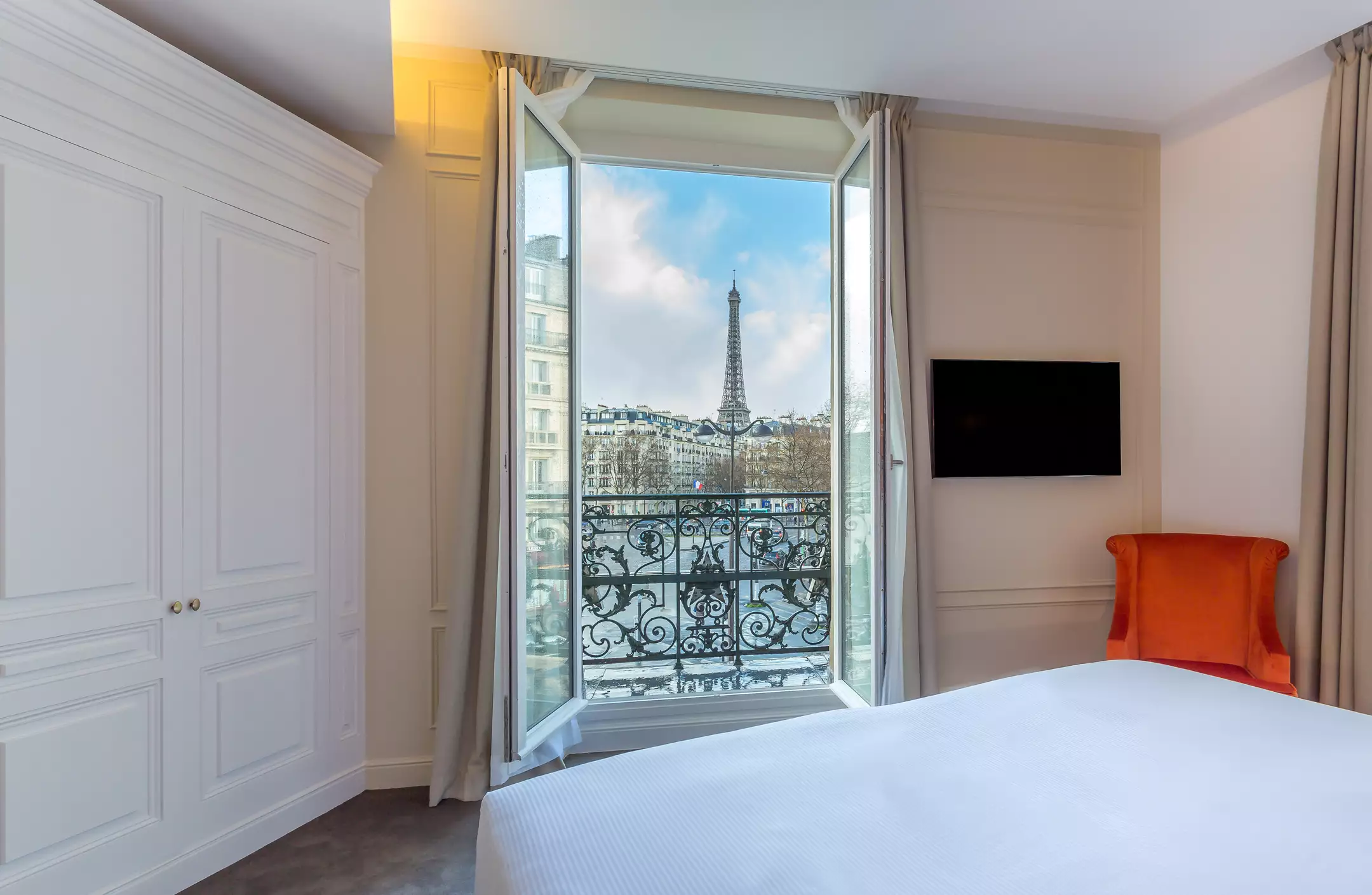هتل Hotel La Comtesse Paris Tour Eiffel پاریس