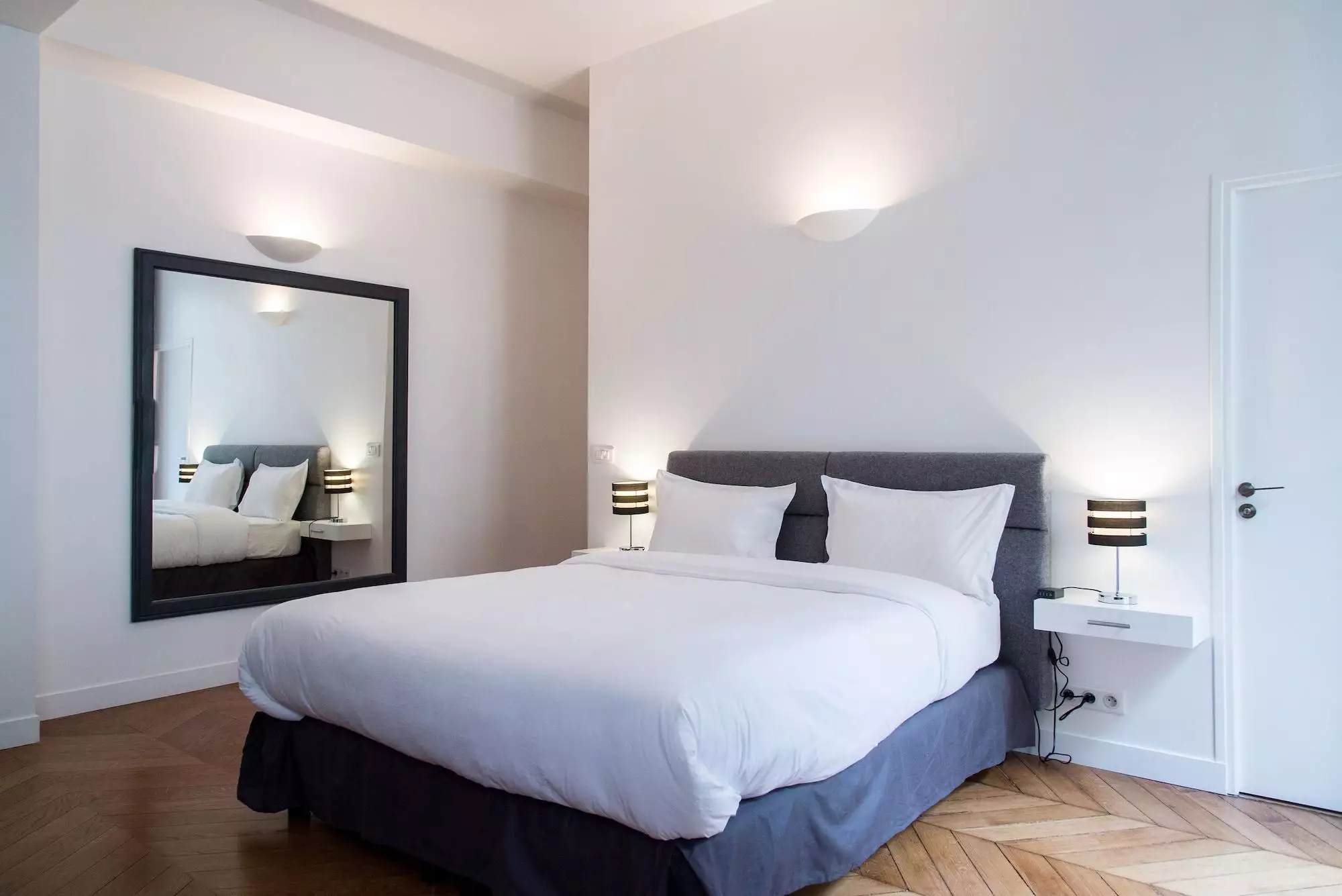 هتل Paris Square پاریس