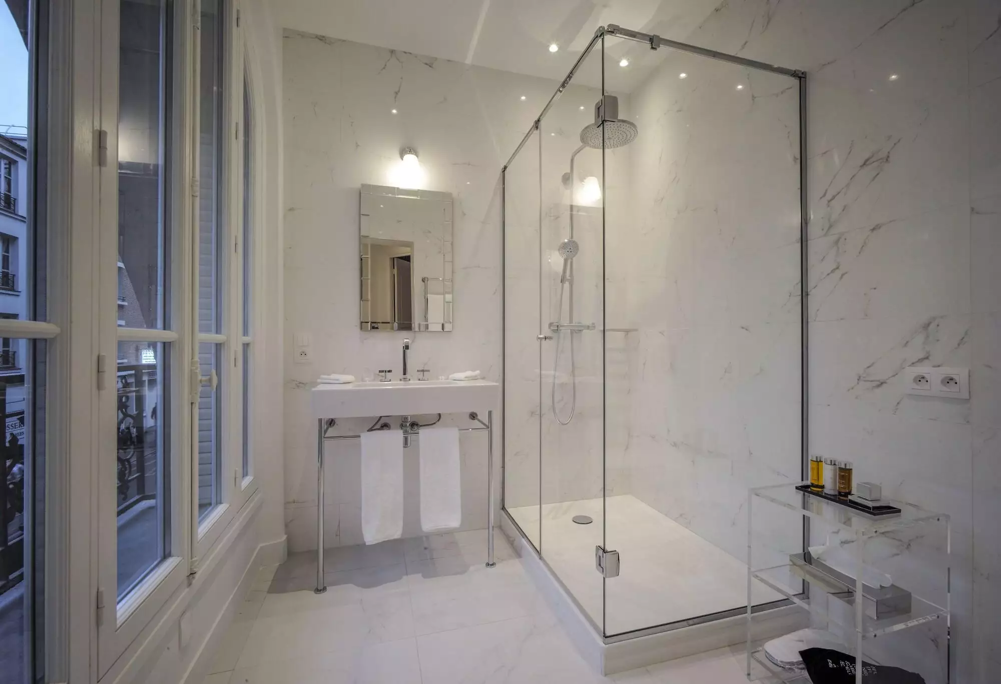 هتل B&B Relais 12bis پاریس