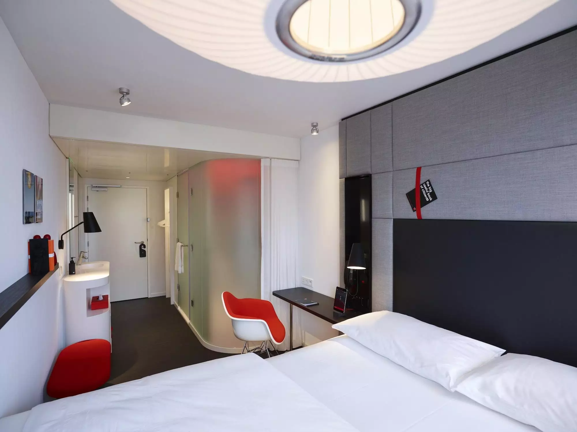 هتل citizenM Paris Gare de Lyon پاریس