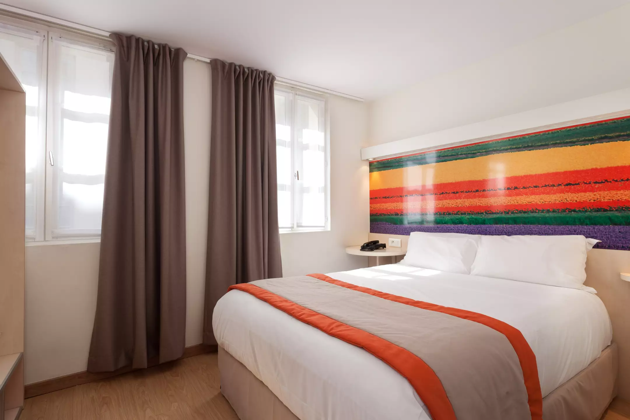 هتل Hotel Paris Lafayette پاریس