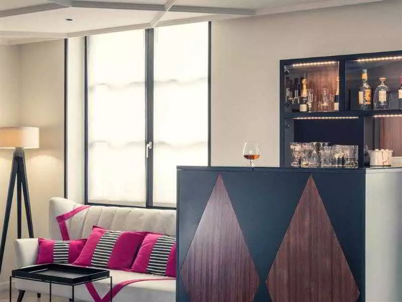 هتل Mercure Paris Arc de Triomphe Wagram Hotel پاریس