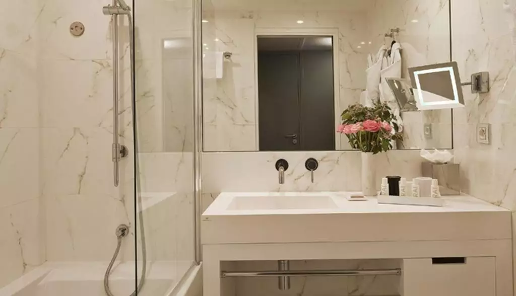 هتل 7 Eiffel پاریس