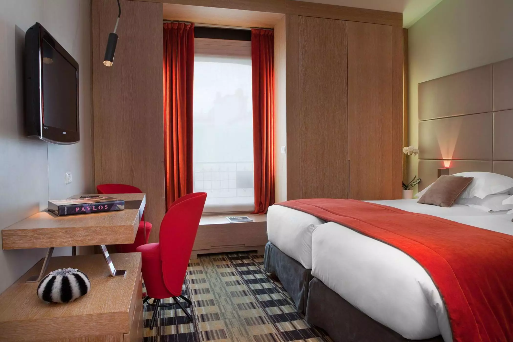 هتل Golden Tulip Opera de Noailles پاریس