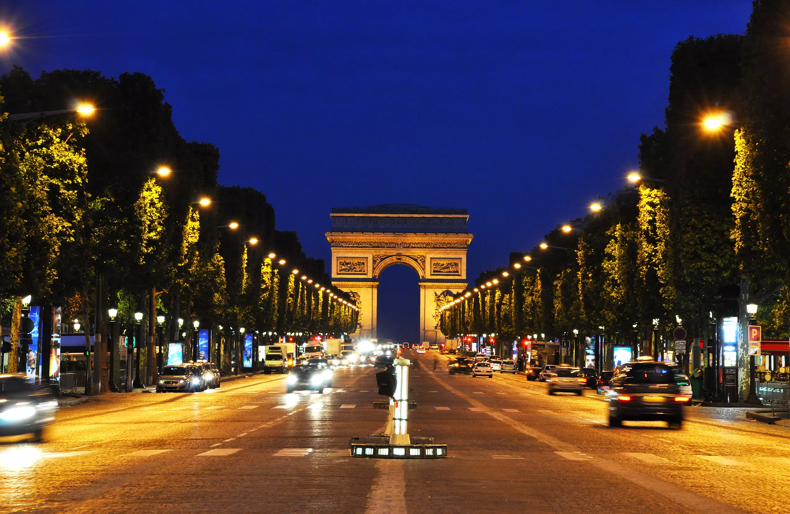 Alibaba https://cdn.alibaba.ir/ostorage/hotel-accommodation-images/6888f298ac13a7ed0d86308c_Paris-Hotel-Kleber-Champs-Elysees-Tour-Eiffel-0.webp