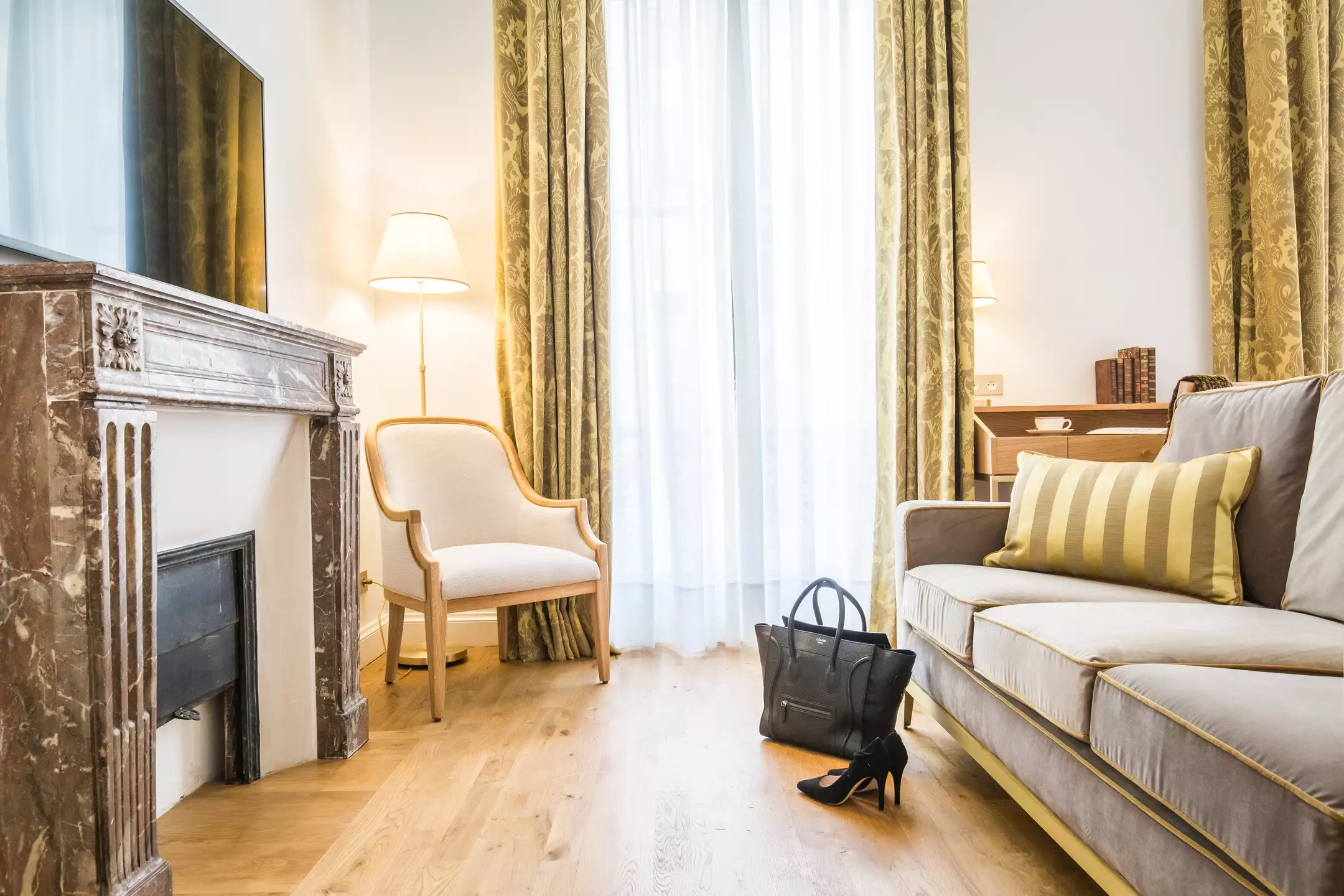 Alibaba https://cdn.alibaba.ir/ostorage/hotel-accommodation-images/6888f61aac13a7ed0d8637ae_Paris-H-tel-Alfred-Sommier-0.webp