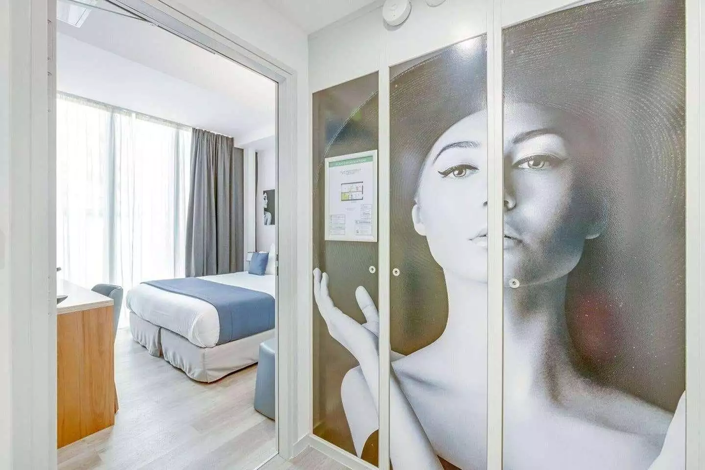 هتل Hotel Villa Eifel Mademoiselle پاریس