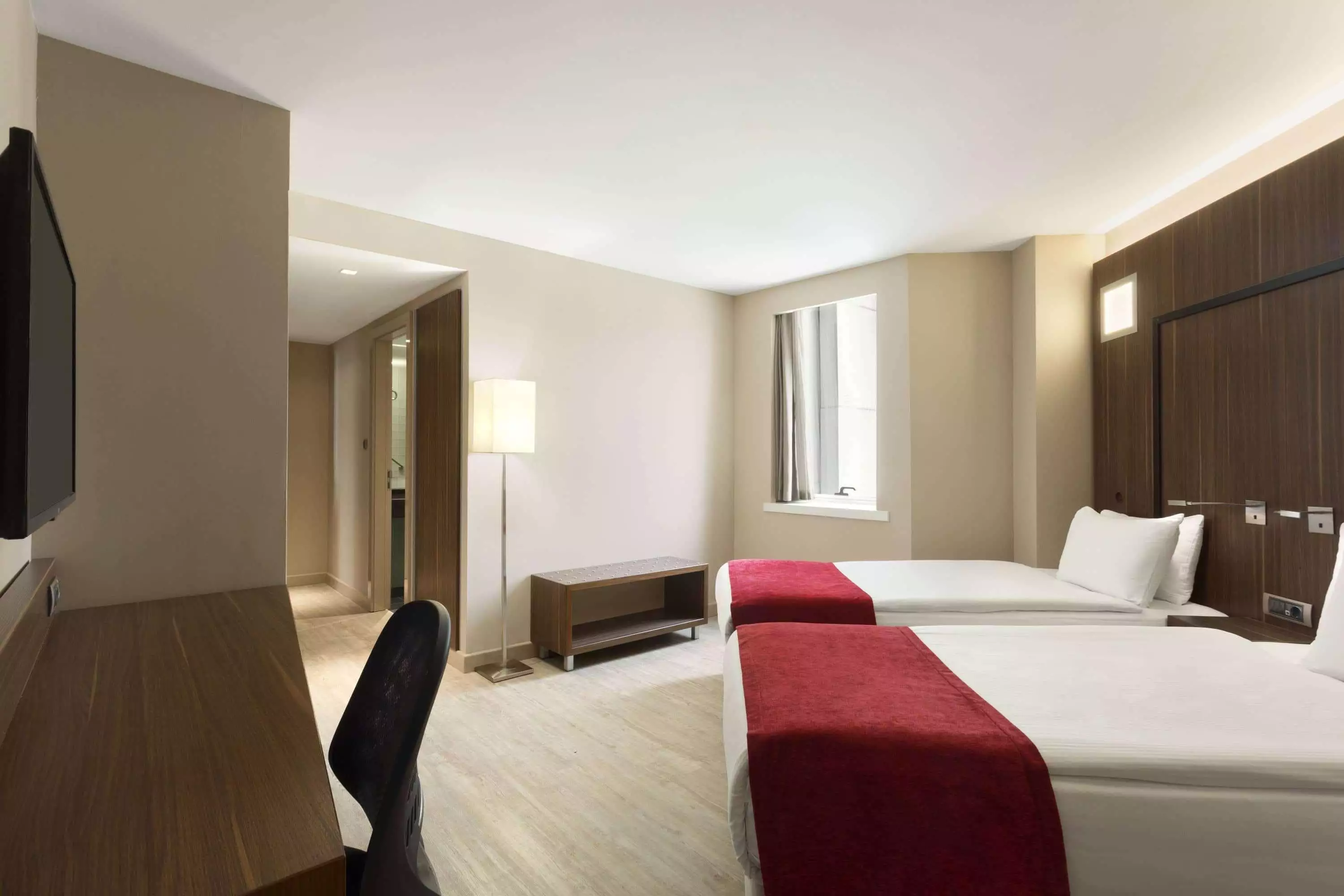 Alibaba https://cdn.alibaba.ir/ostorage/hotel-accommodation-images/6888f907ac13a7ed0d863e0e_Izmir-Ramada-Encore-Izmir-0.webp