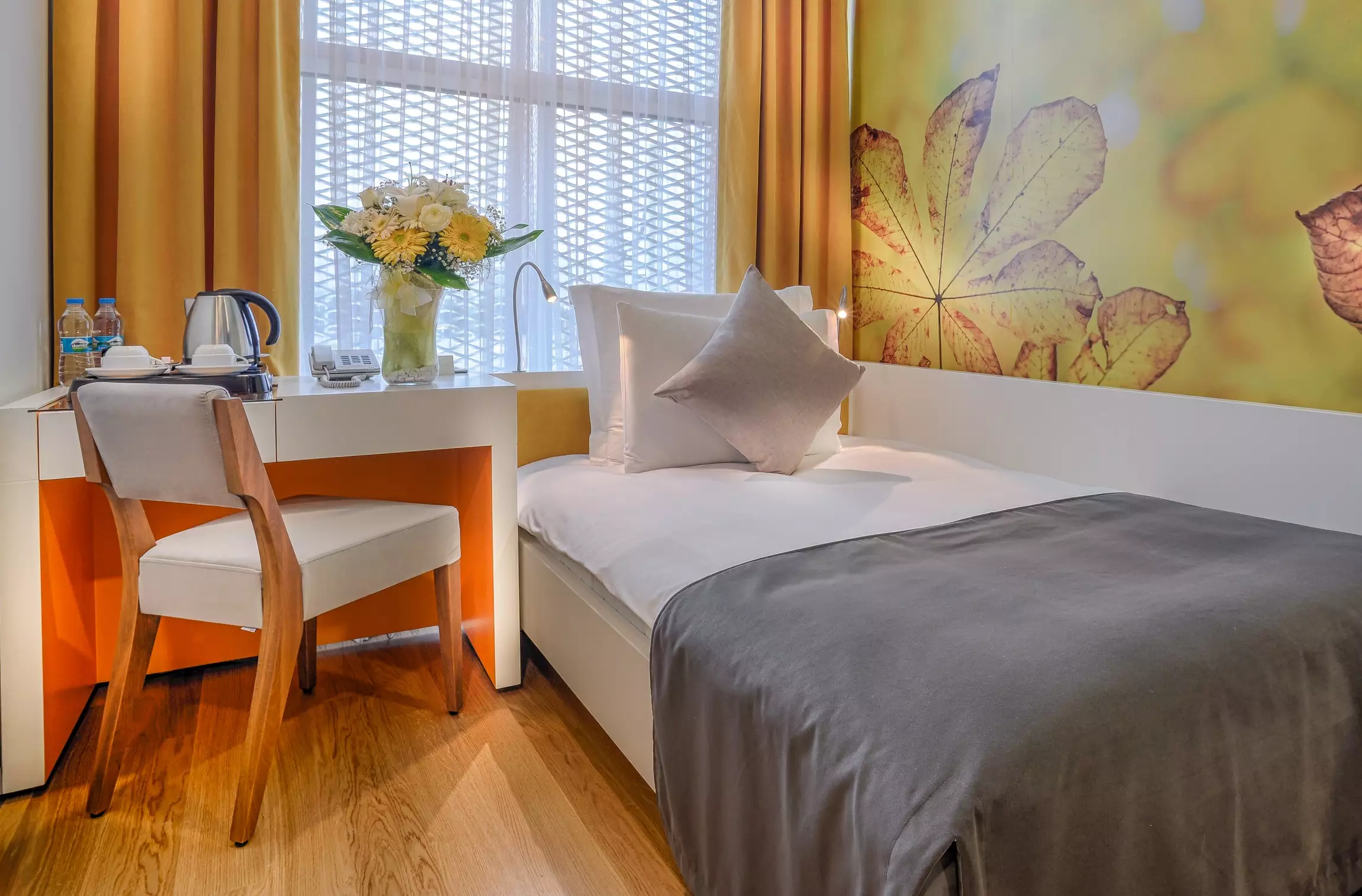هتل Tav Airport Hotel Izmir ازمیر