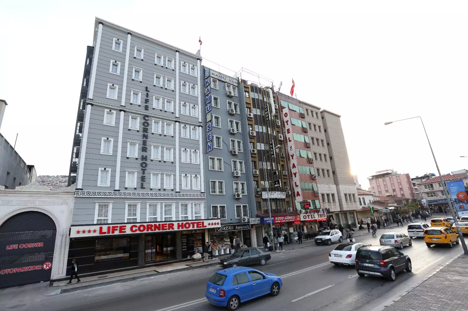 Alibaba https://cdn.alibaba.ir/ostorage/hotel-accommodation-images/6888fb52ac13a7ed0d864273_Izmir-Life-Corner-Hotel-0.webp