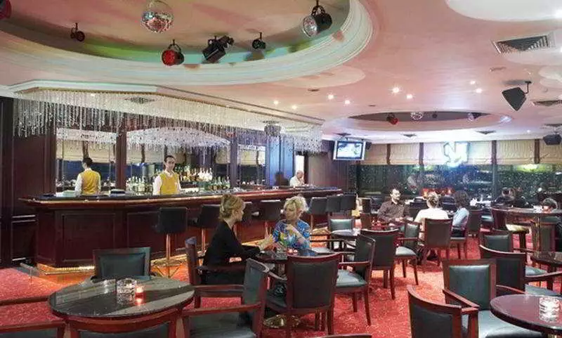 Alibaba https://cdn.alibaba.ir/ostorage/hotel-accommodation-images/6888fba8ac13a7ed0d864320_Izmir-Ege-Palas-Business-Hotel-0.webp