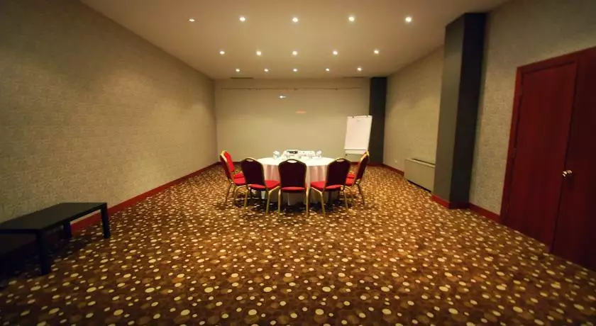 هتل Ege Palas Business Hotel ازمیر