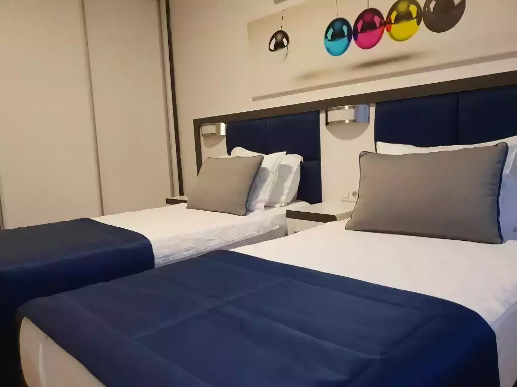 Alibaba https://cdn.alibaba.ir/ostorage/hotel-accommodation-images/6888fbacac13a7ed0d864335_Izmir-Alican-2-0.webp