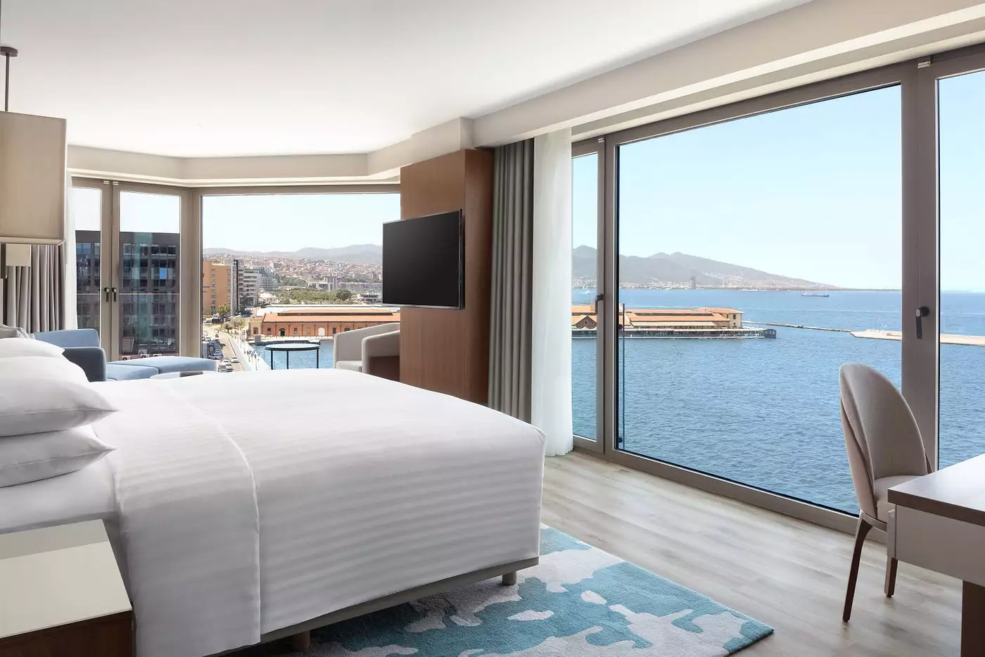 Alibaba https://cdn.alibaba.ir/ostorage/hotel-accommodation-images/6888fc13ac13a7ed0d864431_Izmir-Izmir-Marriott-Hotel-0.webp
