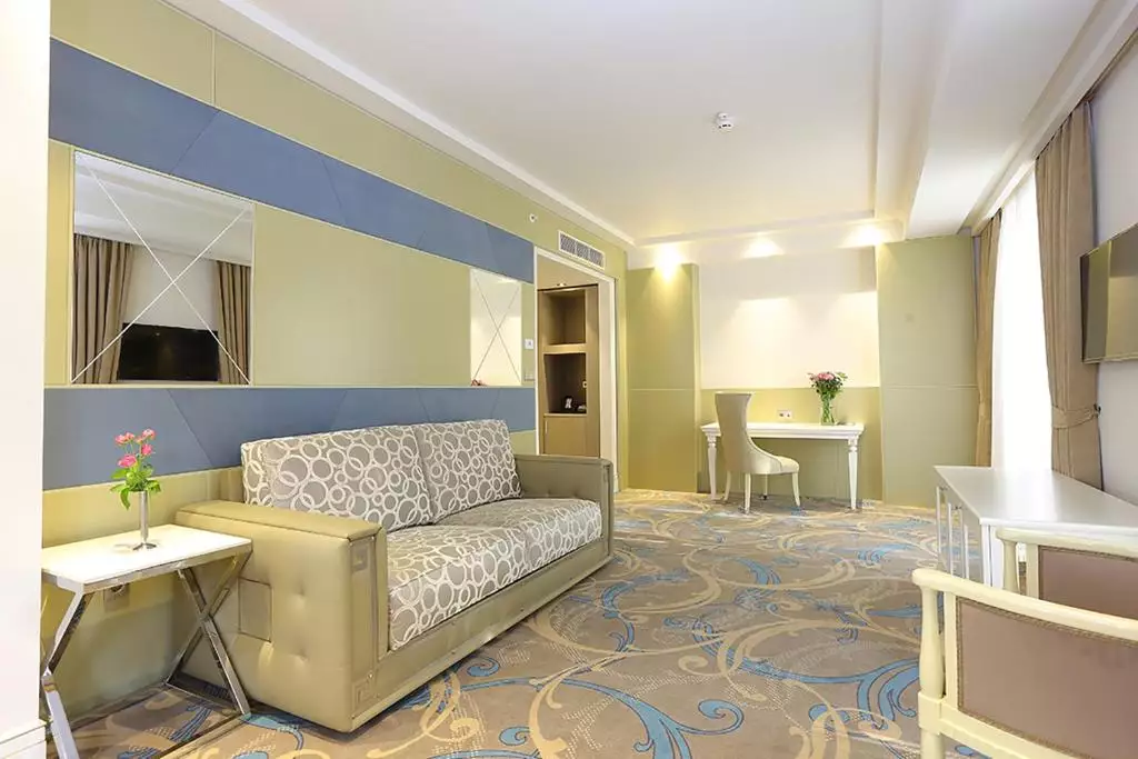 Alibaba https://cdn.alibaba.ir/ostorage/hotel-accommodation-images/6888fcdbac13a7ed0d864633_Tbilisi-Ambassadori-Hotel-0.webp
