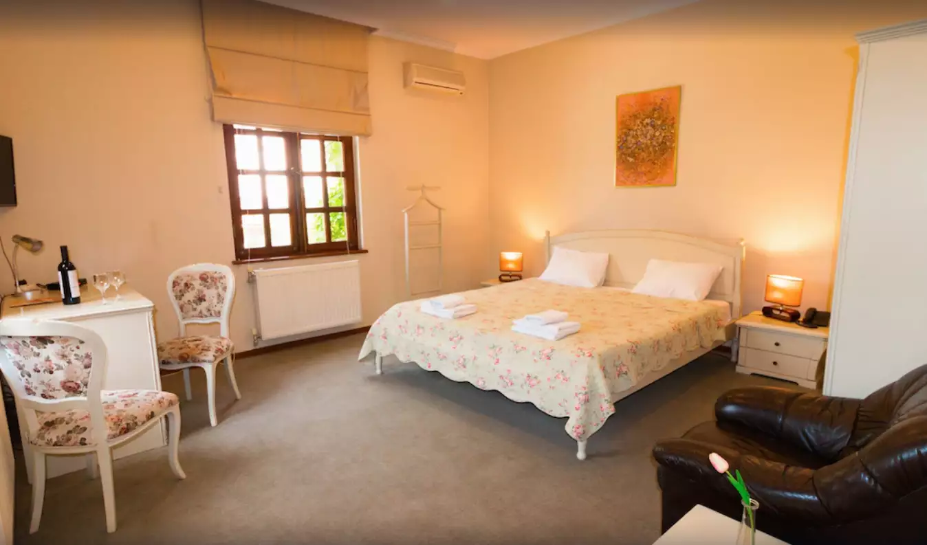 Alibaba https://cdn.alibaba.ir/ostorage/hotel-accommodation-images/6888fdb2ac13a7ed0d8647ce_Tbilisi-Hotel-Demi-2.webp