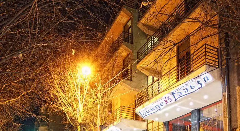 Alibaba https://cdn.alibaba.ir/ostorage/hotel-accommodation-images/6888fdc0ac13a7ed0d8647fd_Tbilisi-Orion-Tbilisi-0.webp