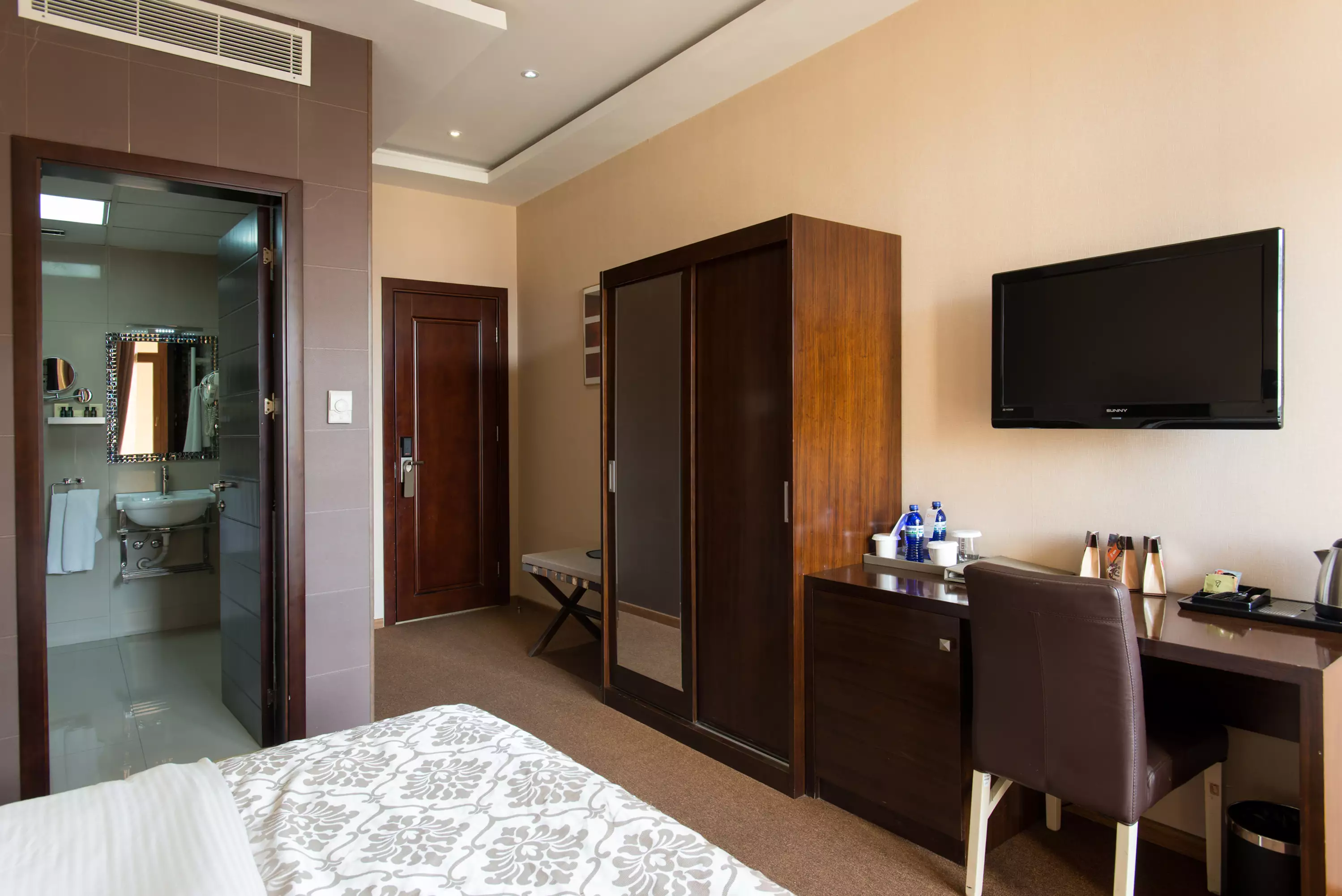 هتل Orion Tbilisi تفلیس
