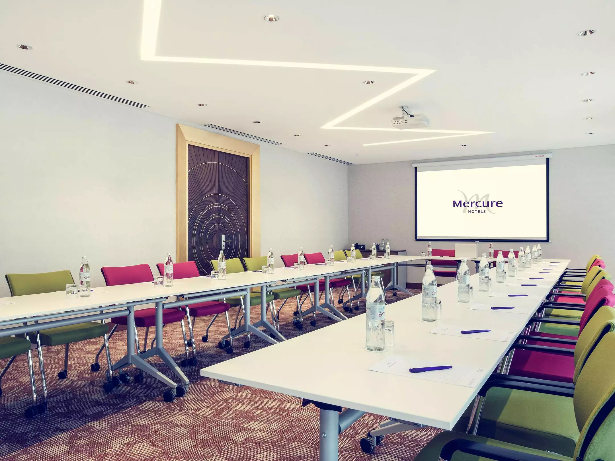 هتل Mercure Tbilisi Old Town تفلیس