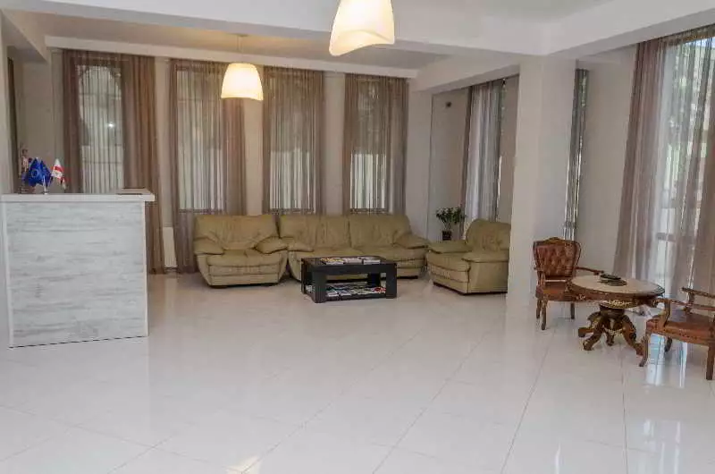 هتل BigBay Hotel تفلیس