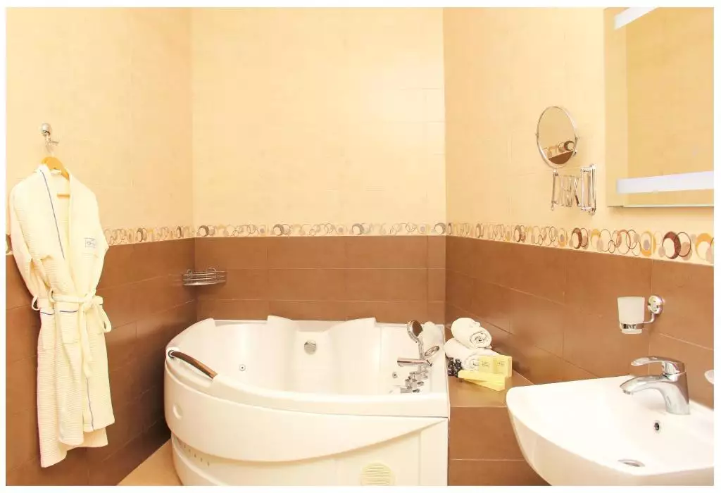 Alibaba https://cdn.alibaba.ir/ostorage/hotel-accommodation-images/6888fef9ac13a7ed0d864b23_Tbilisi-Orion-Old-Town-0.webp