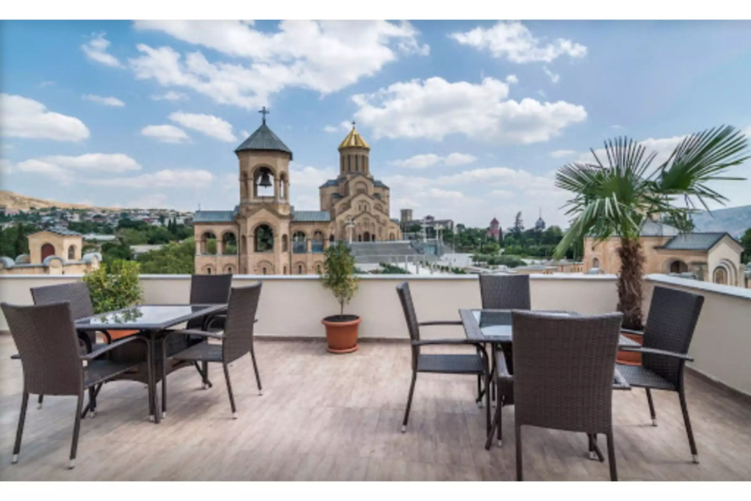 Alibaba https://cdn.alibaba.ir/ostorage/hotel-accommodation-images/6888ff19ac13a7ed0d864b86_Tbilisi-Hotel-Epic-0.webp