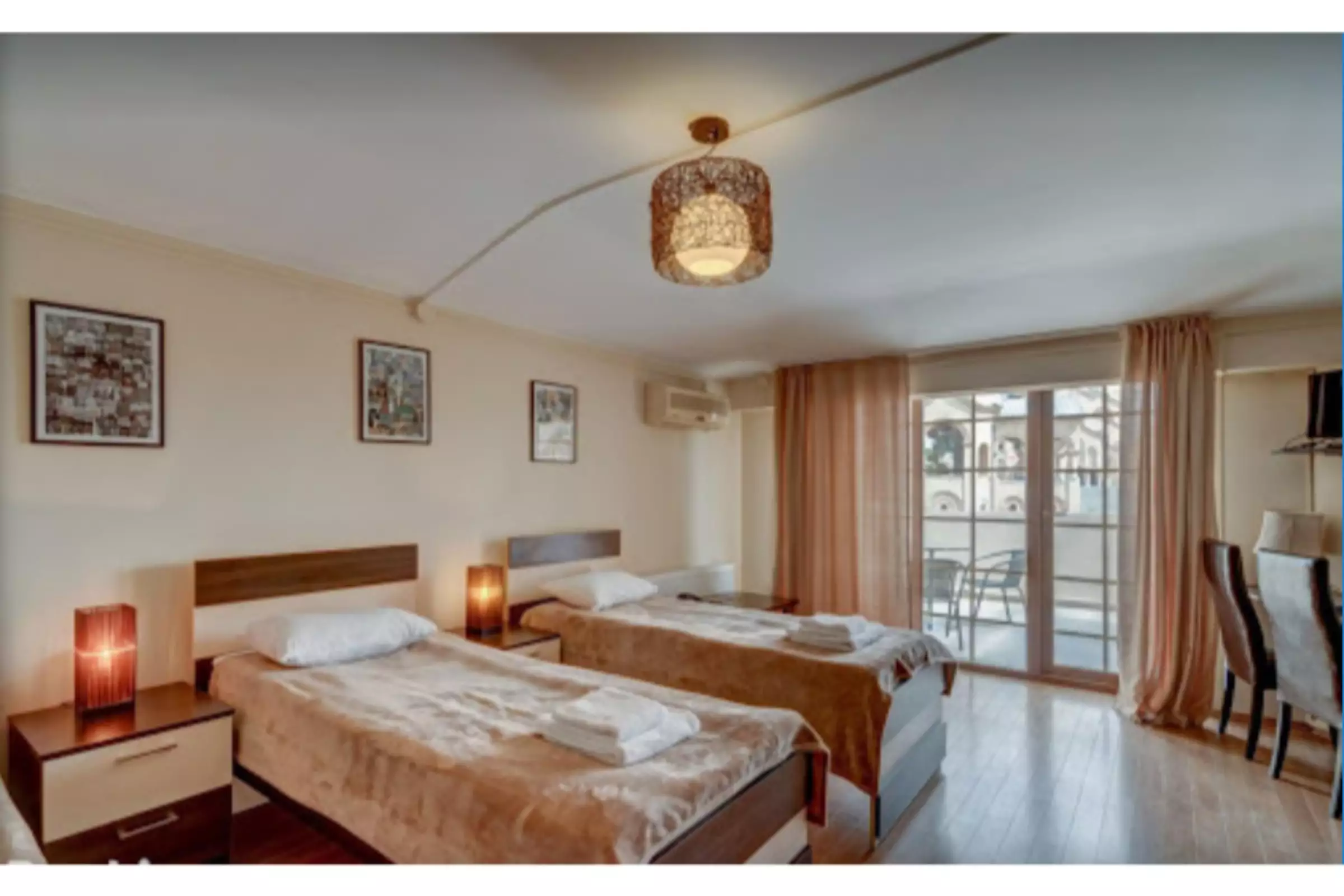 هتل اپیک تفلیس