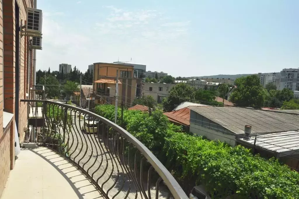 Alibaba https://cdn.alibaba.ir/ostorage/hotel-accommodation-images/688900beac13a7ed0d865036_Tbilisi-Hotel-Gremi-0.webp