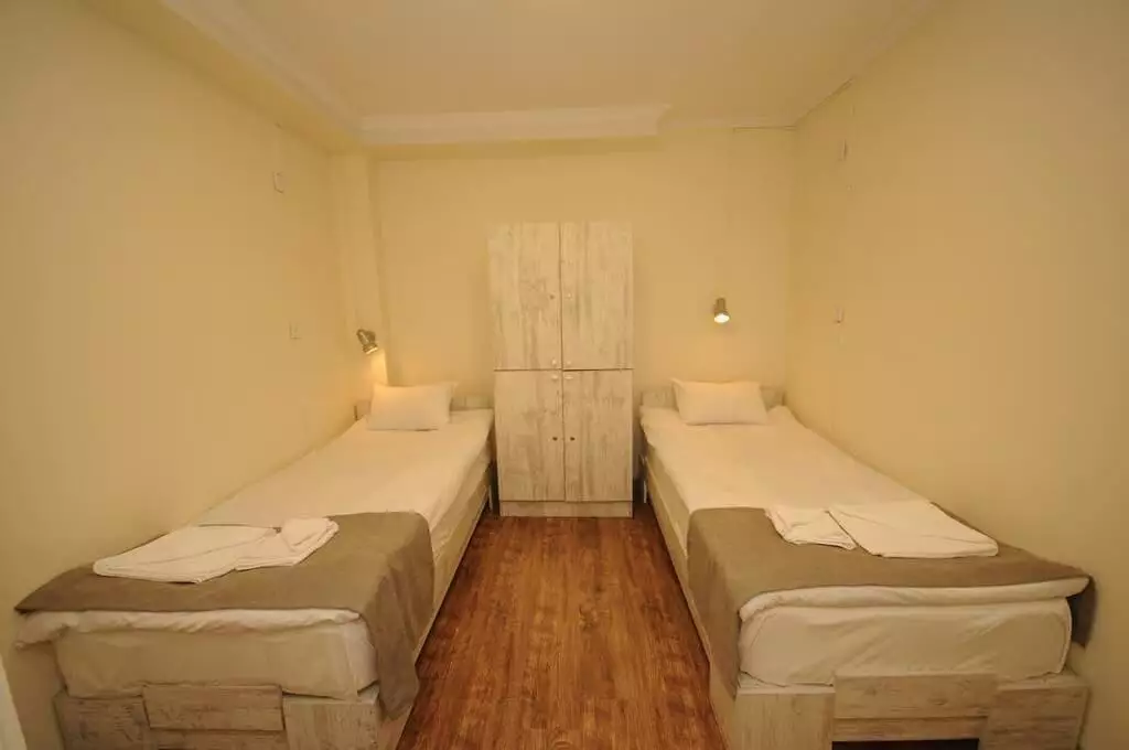 هتل Hostel Bon Voyage تفلیس