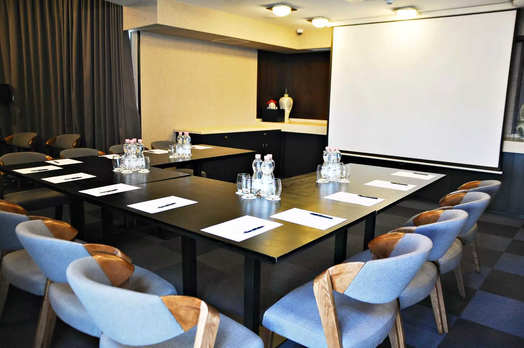 هتل آدامو تفلیس