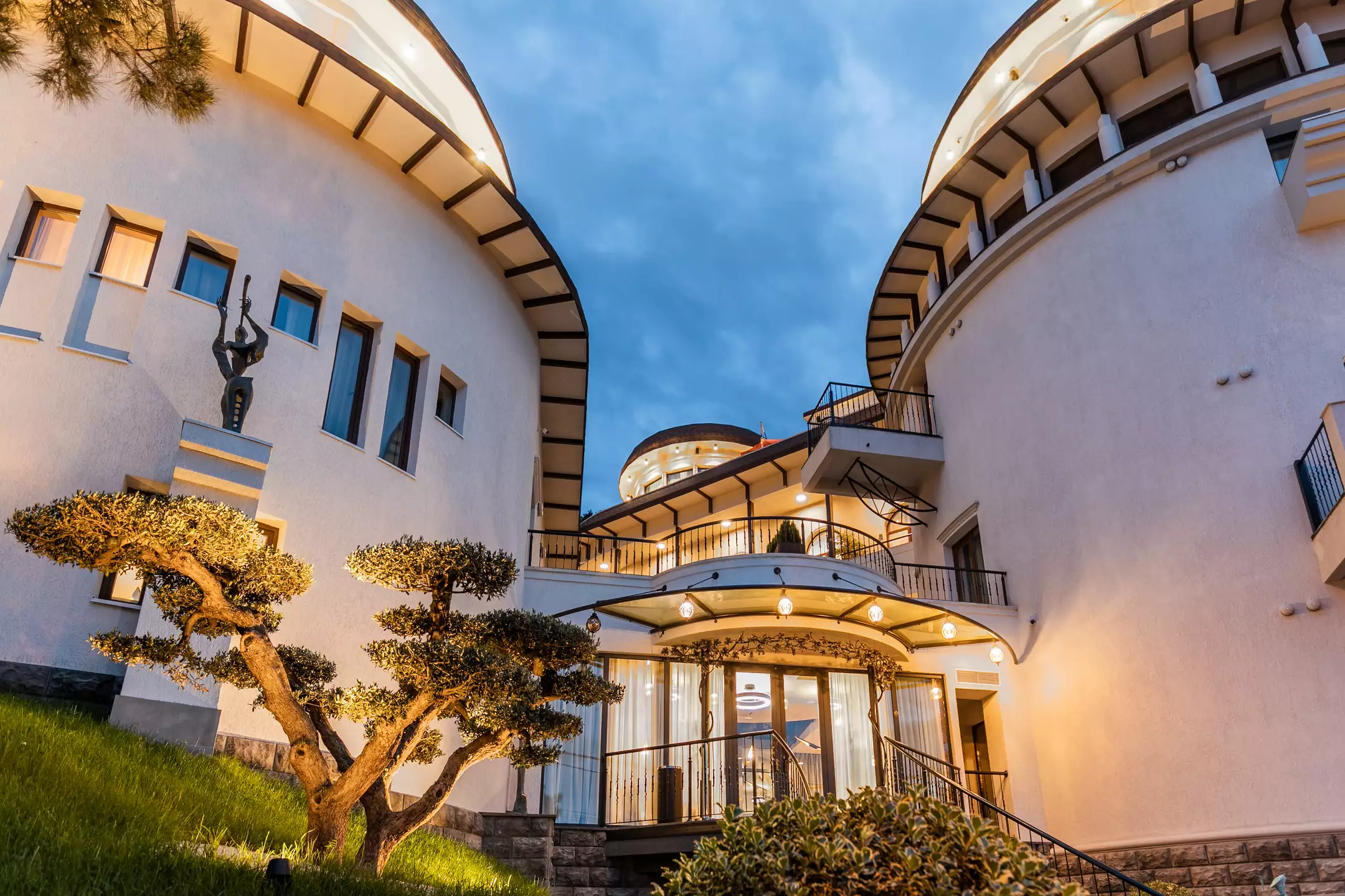 هتل آدامو تفلیس