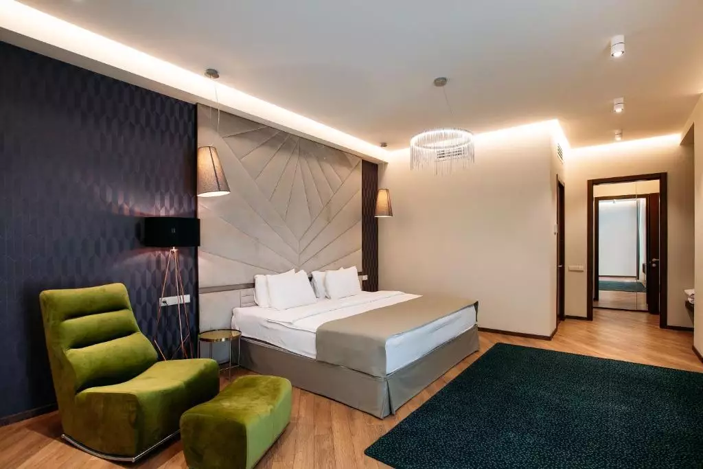 Alibaba https://cdn.alibaba.ir/ostorage/hotel-accommodation-images/68890229ac13a7ed0d86547c_Tbilisi-Hotel-Tbilisi-Tower-0.webp