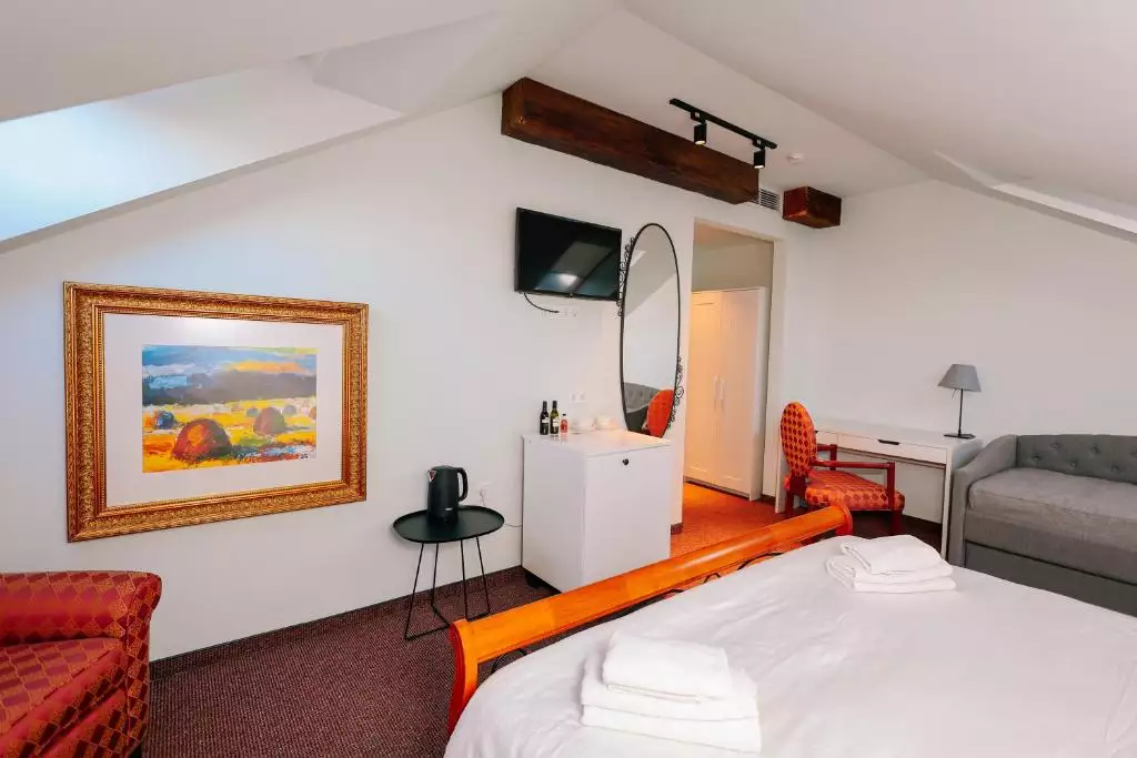 Alibaba https://cdn.alibaba.ir/ostorage/hotel-accommodation-images/68890235ac13a7ed0d8654ce_Tbilisi-Magnolia-0.webp