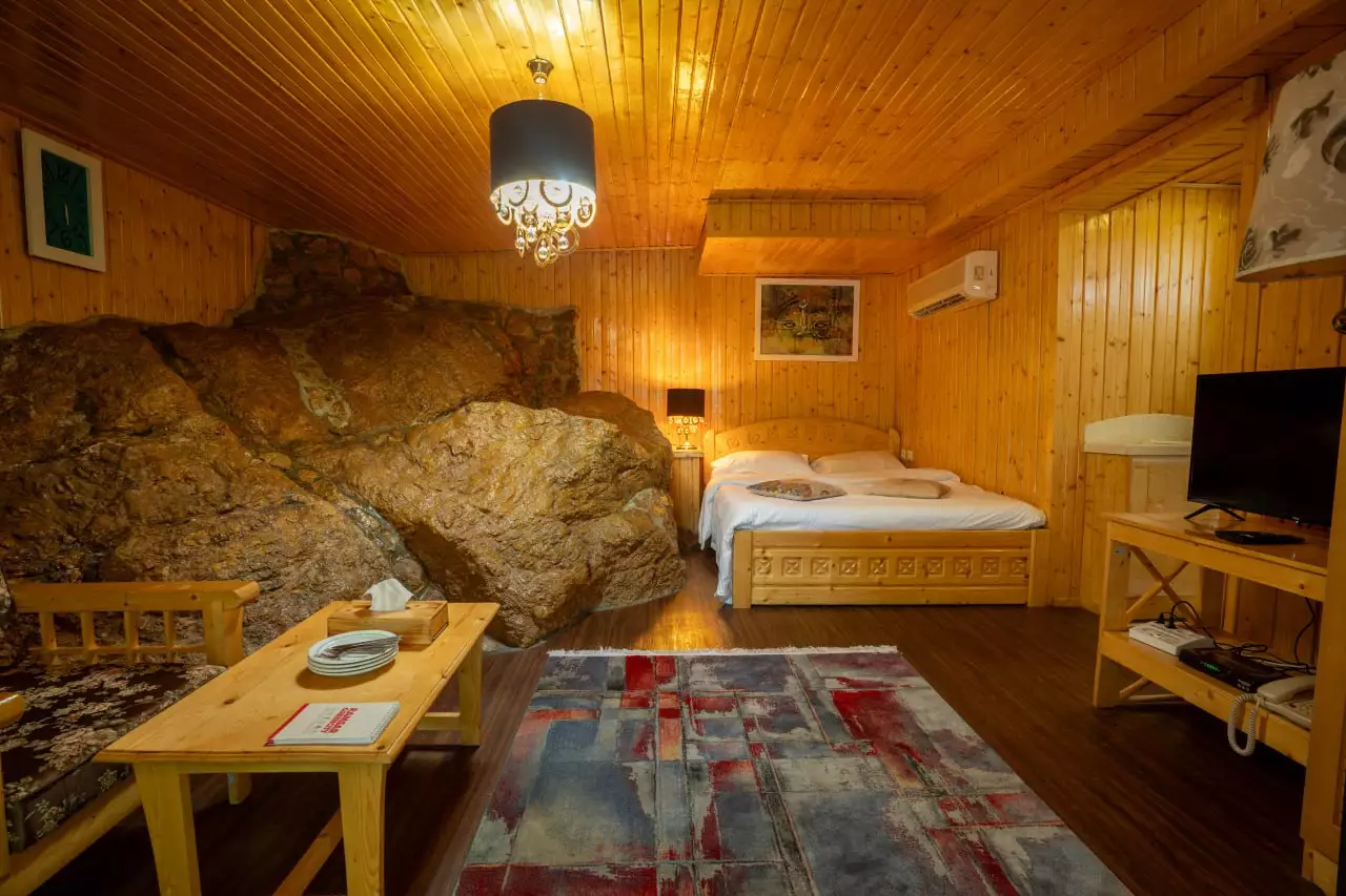 Alibaba https://cdn.alibaba.ir/ostorage/hotel-accommodation-images/689b2badac13a7ed0d8657eb_لیلیوم.webp