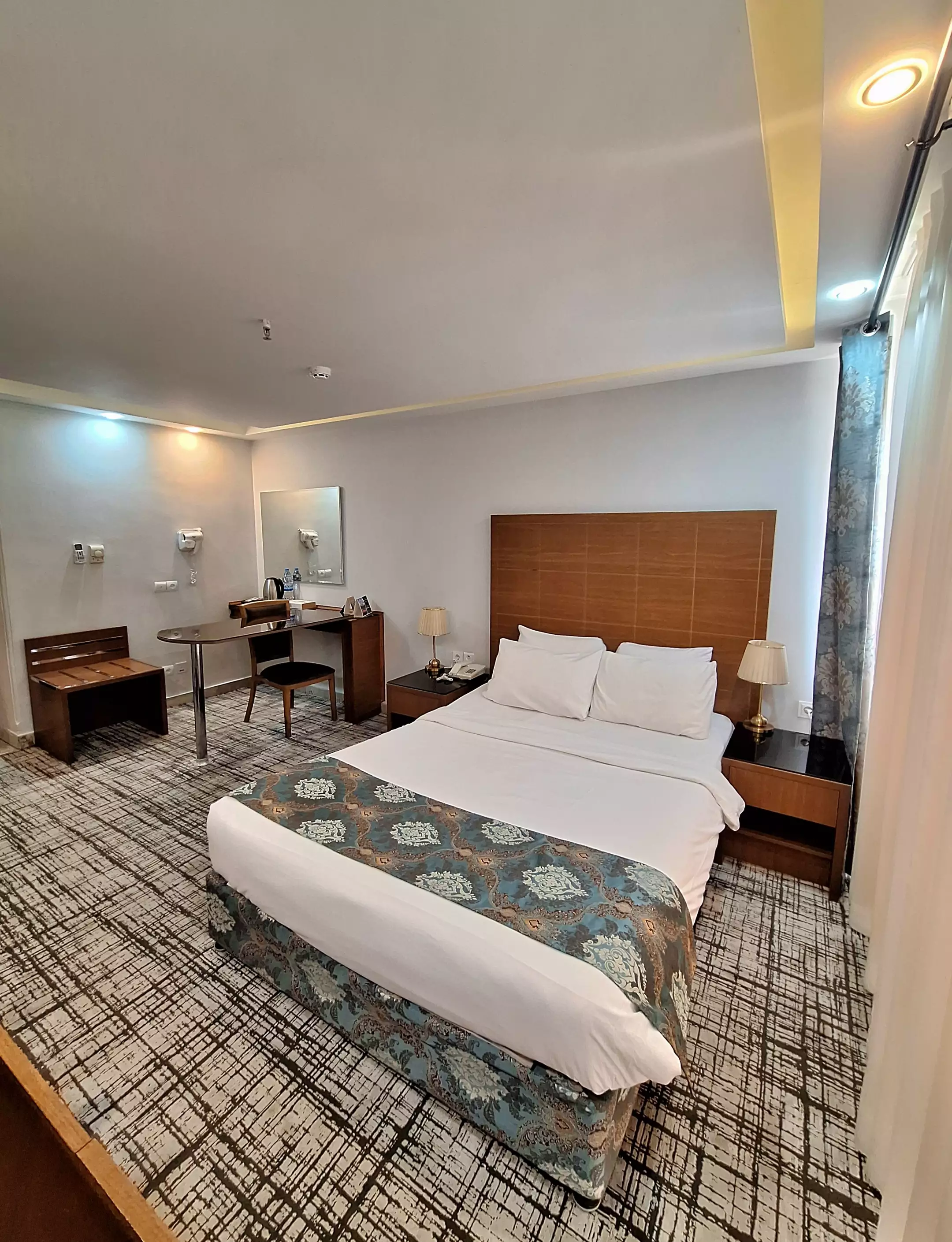 Alibaba https://cdn.alibaba.ir/ostorage/hotel-accommodation-images/691c442842794e78685ec20b_دبل.webp