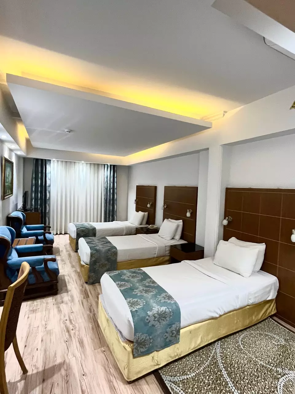 Alibaba https://cdn.alibaba.ir/ostorage/hotel-accommodation-images/691c443842794e78685ec20f_کلاسیک.webp