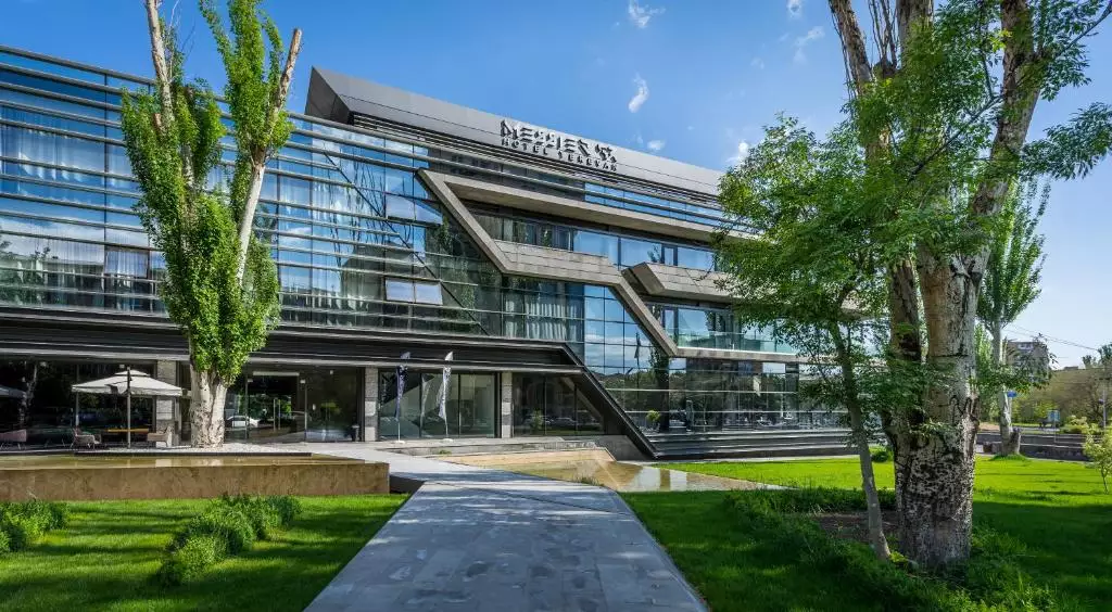 Alibaba https://cdn.alibaba.ir/ostorage/hotel-accommodation-images/692e90daa1e6f83605b7ec4f_168593412.webp