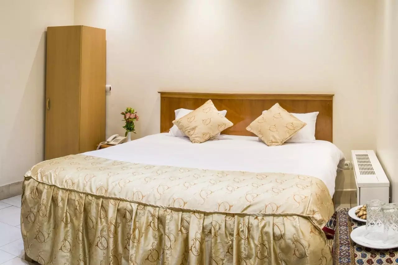 Alibaba https://cdn.alibaba.ir/ostorage/hotel-accommodation-images/695bc5606b43e2b9afa3bbcc_دبل.webp