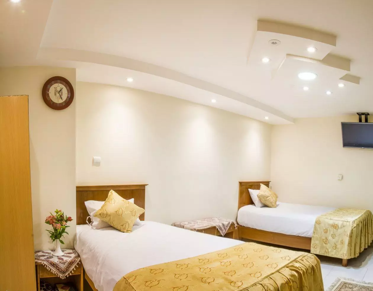 Alibaba https://cdn.alibaba.ir/ostorage/hotel-accommodation-images/695ce91946ae9d8e6fb498ca_تویین.webp