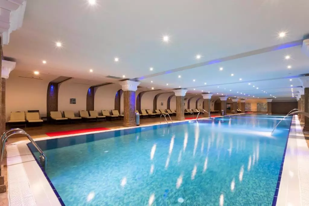 هتل اورنج کانتی کمر