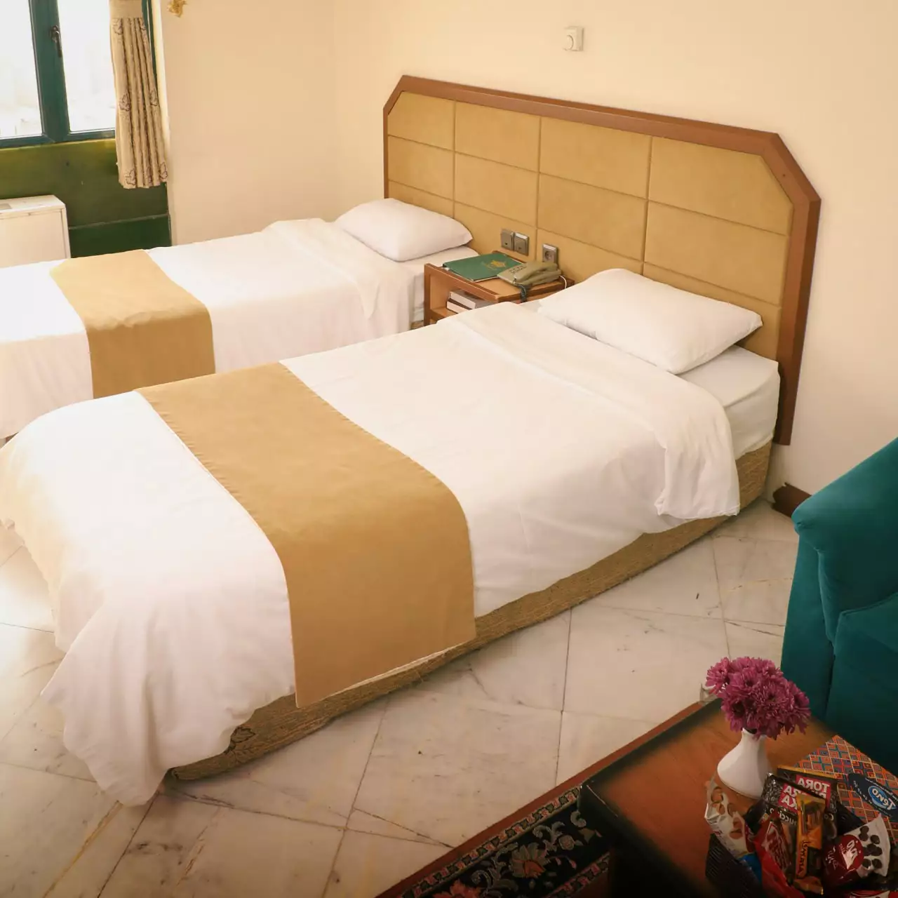 Alibaba https://cdn.alibaba.ir/ostorage/hotel-accommodation-images/697eff7d46ae9d8e6fb49d0e_تویین.webp