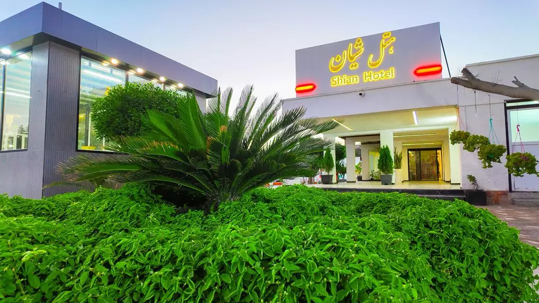 Alibaba https://cdn.alibaba.ir/ostorage/hotel-accommodation-images/6991d27546ae9d8e6fb49e30_نما.webp