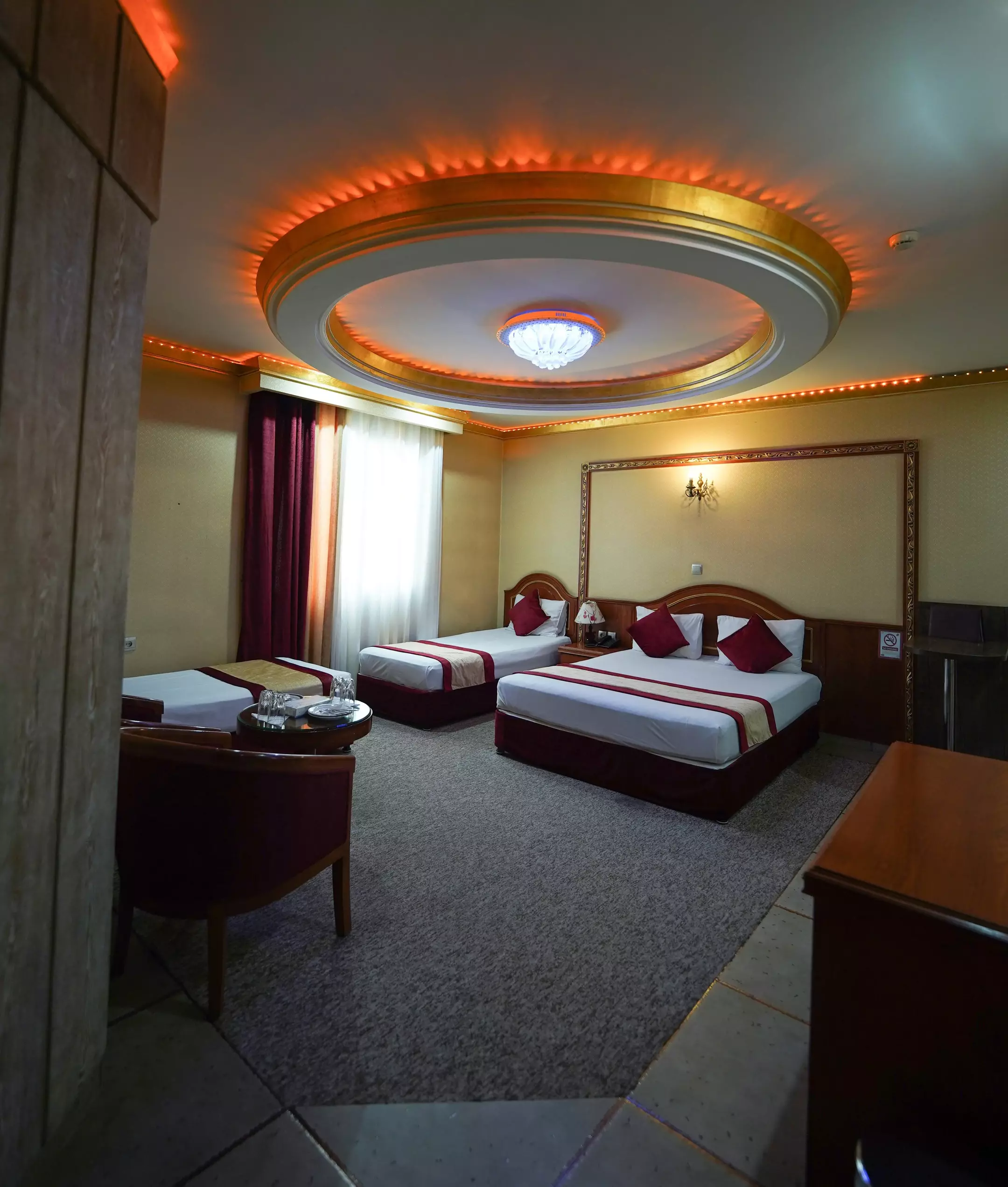 Alibaba https://cdn.alibaba.ir/ostorage/hotel-accommodation-images/69da4de6347d52b68c6acbd5_چهار.webp