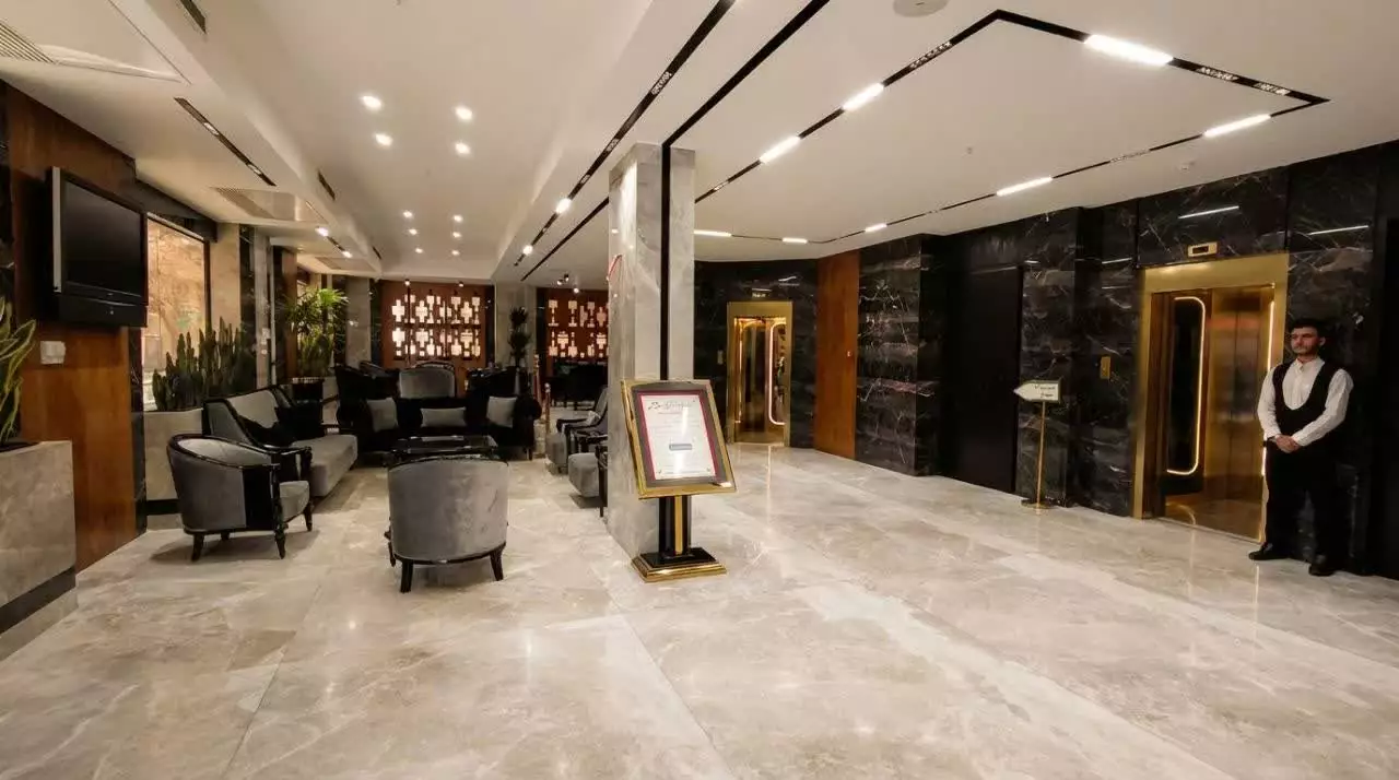 Alibaba https://cdn.alibaba.ir/ostorage/hotel-accommodation-images/69dcc3fb1c3fc56fd6b86046_لابی.webp