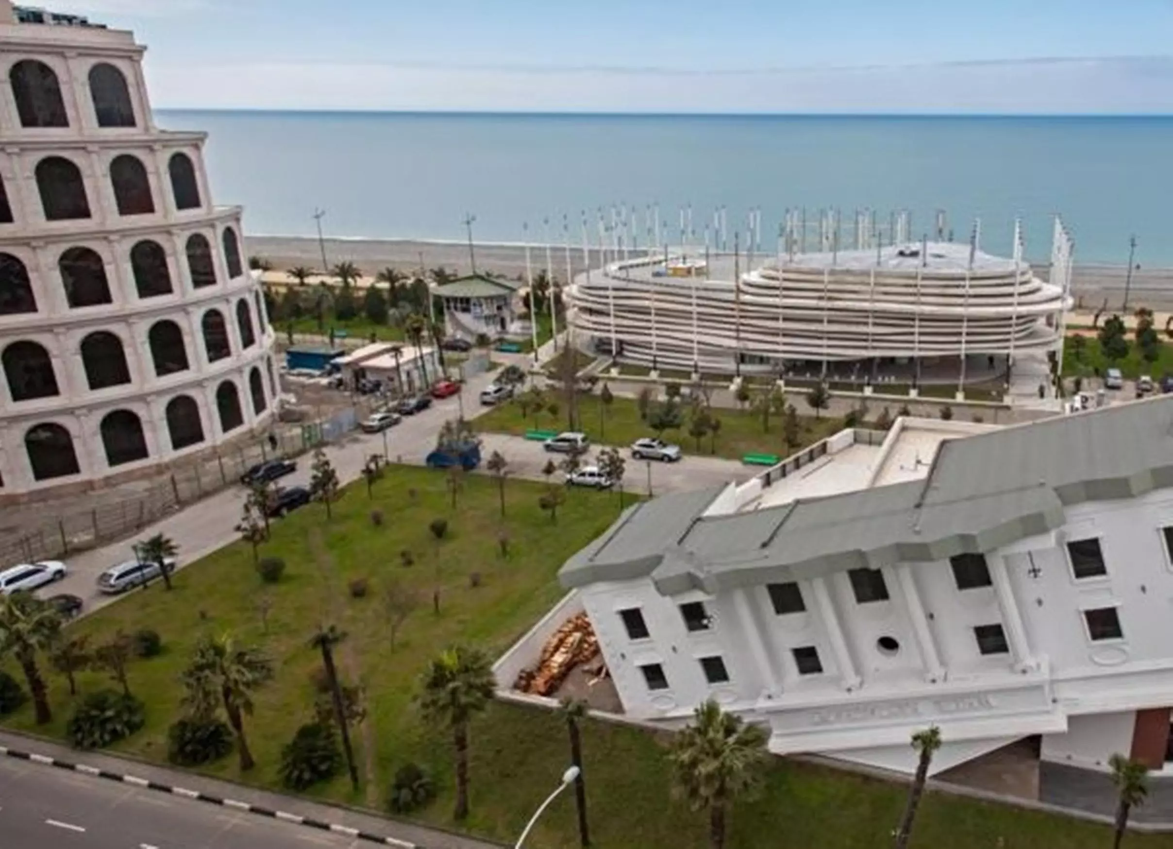 Alibaba https://cdn.alibaba.ir/ostorage/hotel-accommodation-images/69e7a25361ec039ef756766d_Batumi-Rock-Hotel-First-Line-0.webp