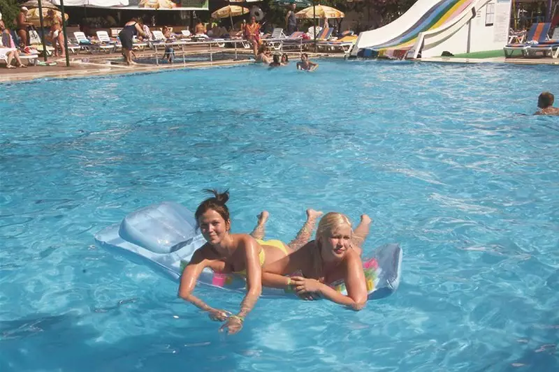 Alibaba https://cdn.alibaba.ir/ostorage/hotel-accommodation-images/69e7bd9beb1ae654aaa156c2_Kusadasi-Pigale-Beach-Resort-0.webp