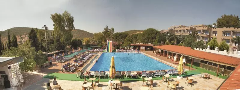 هتل Pigale Beach Resort کوش آداسی