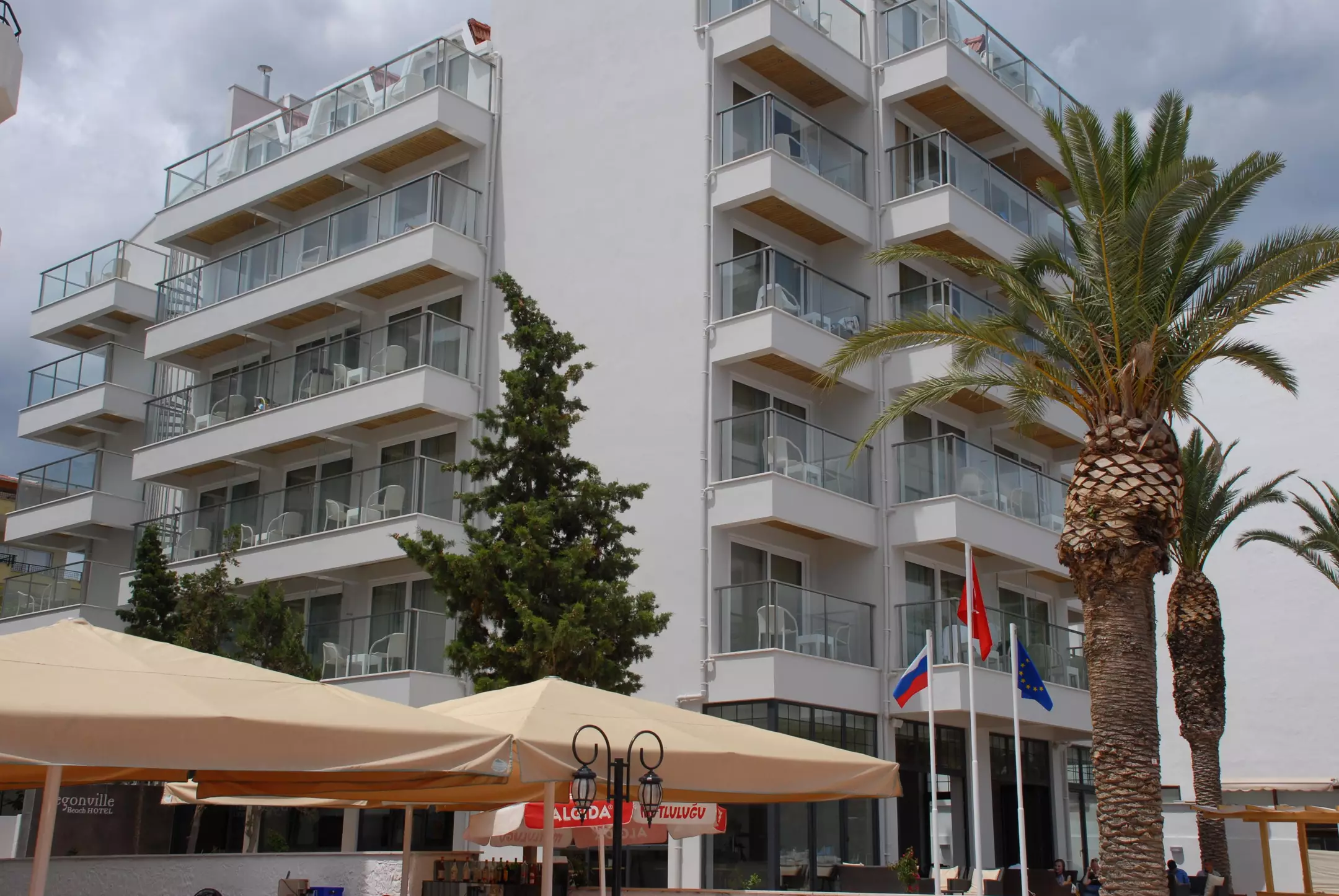 Alibaba https://cdn.alibaba.ir/ostorage/hotel-accommodation-images/69e7c3c2eb1ae654aaa15a60_Marmaris-Marmaris-Begonville-Beach-Hotel-1.webp